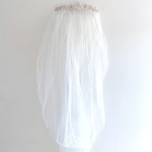 DAVIDS BRIDAL wedding veil